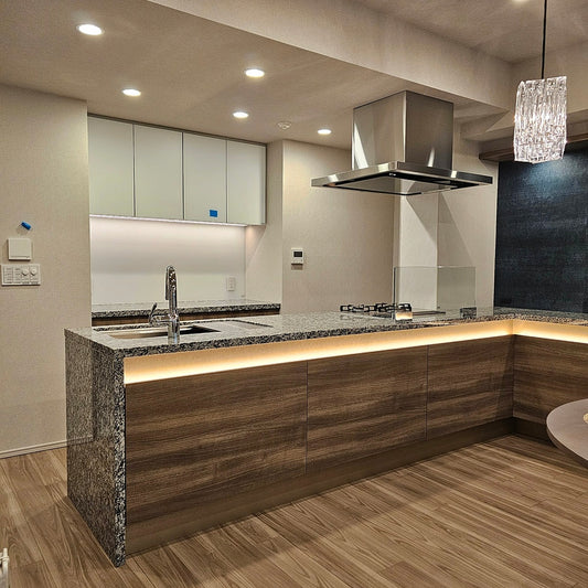 【RFF02】タカラスタンダード ペニンシュラ型 システムキッチン 右シンク 水栓なし