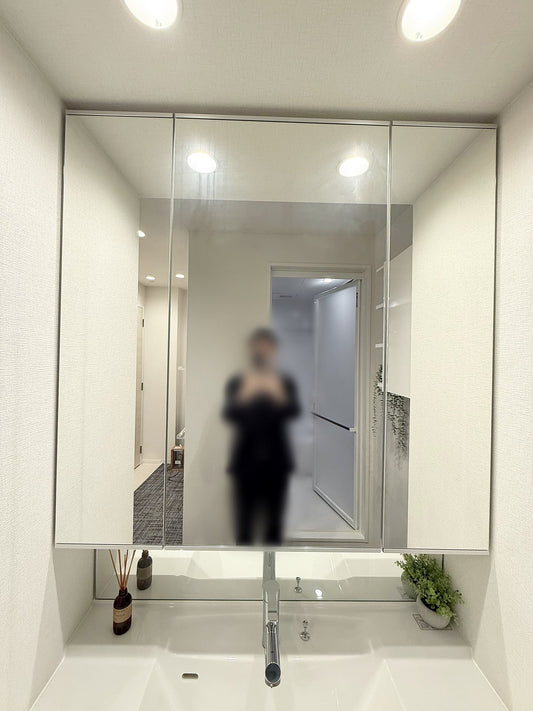 【SSO15】タカラ ミラーキャビネット付洗面化粧台/タオル掛け付/カウンター一体型ボウル/三面鏡/W1100/モデルR展示設置品