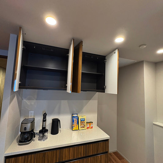 【MPD25】タカラスタンダード製 カップボード 食器棚 キッチン収納/W1410/モデルルーム展示設置品