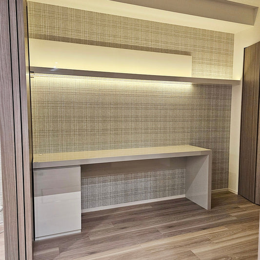 【HMC48】造作 ウォールラック ウォールシェルフ 飾り棚 背板ボード ライト付き モデルルーム展示設置品