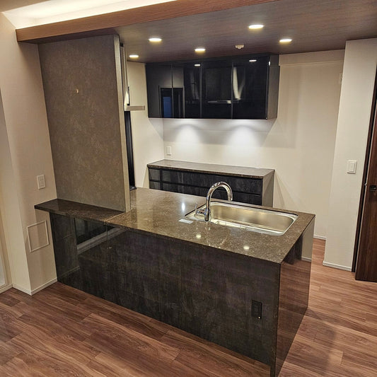 【KTB03_1】タカラスタンダード ペニンシュラ型(欠込み有) システムキッチン+カップボードセット 左シンク ハイグレードモデル