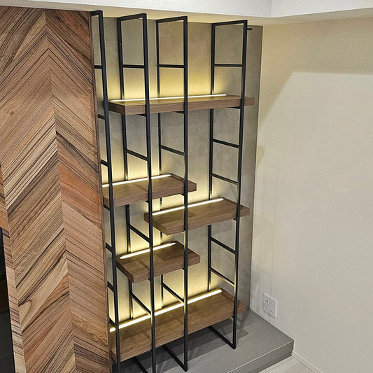 【HMC37】造作ウォールシェルフ ウォールラック 飾り棚 壁面棚 ライト付 モデルルーム展示品