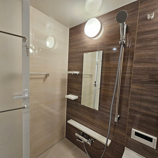 【PFK20】LIXIL製 ユニットバス 1418サイズ/BZW-1418LBE-B+HXX1/BZWシリーズ/LR/天井高2000/モデルルーム展示設置品