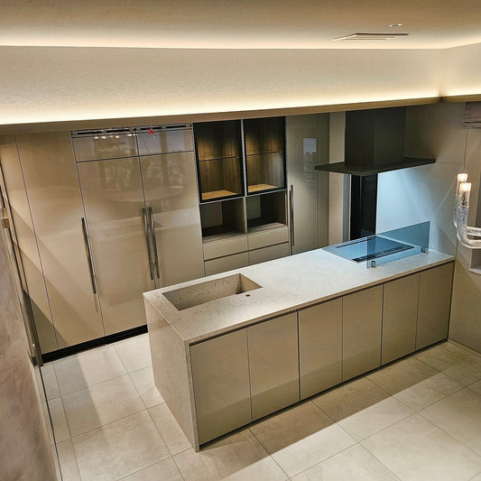 【KCN102】タカラスタンダード製 アイランド型 システムキッチン 右シンク+カップボード セット