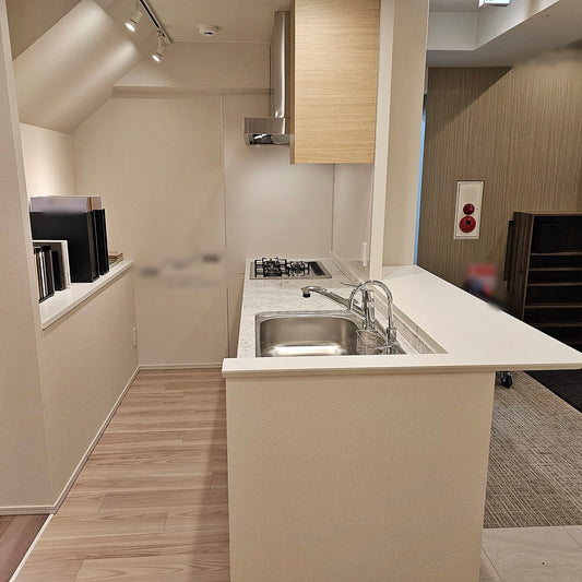 【RTK01】システムキッチン 右シンク/食洗機/レンジフード/ガスコンロ/水栓/浄水器/吊戸棚/W2400/モデルルーム展示設置品