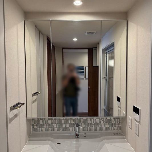 【JGH02】タカラスタンダード製 ミラーキャビネット付き洗面化粧台/三面鏡/W1120/モデルルーム展示設置品