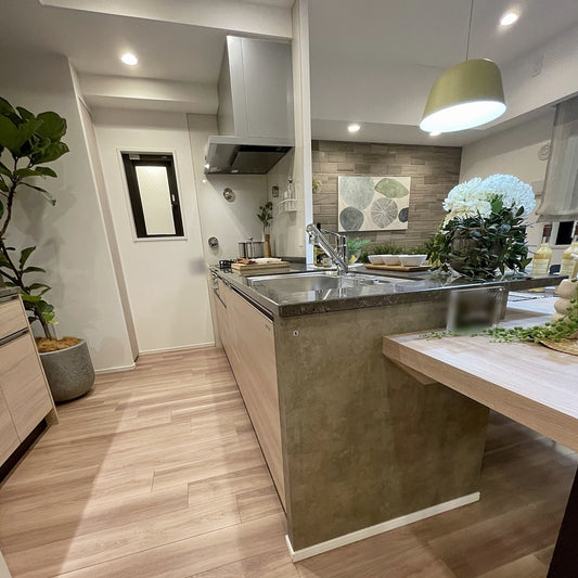 【ENH34】タカラ システムキッチン 右シンク/食洗器/レンジフード/ガスコンロ/水栓/W2650/モデルルーム展示設置品