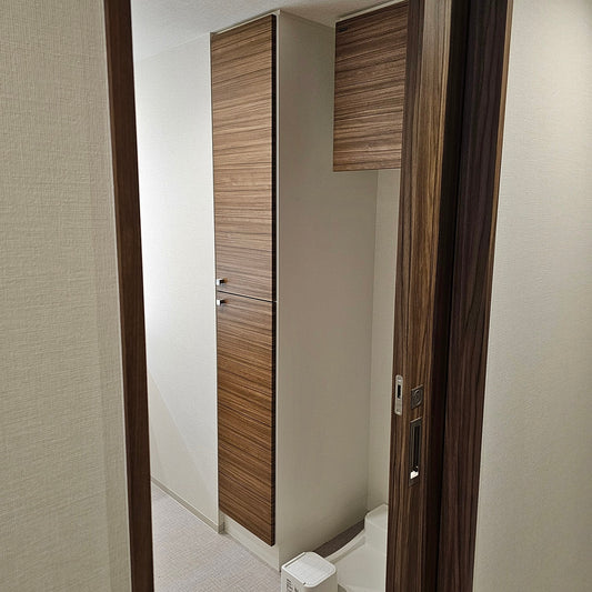 【HMC18】リネン庫 ランドリー収納 収納棚 キャビネット モデルルーム展示設置品