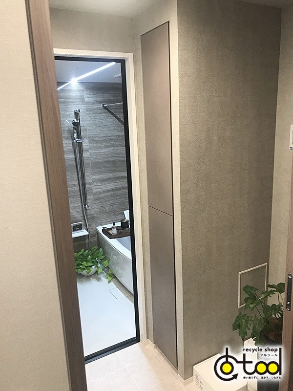 収納扉 戸2枚組/W300×H1980(990×2枚)×D20/扉のみ/モデルルーム展示設置品【AKH22】