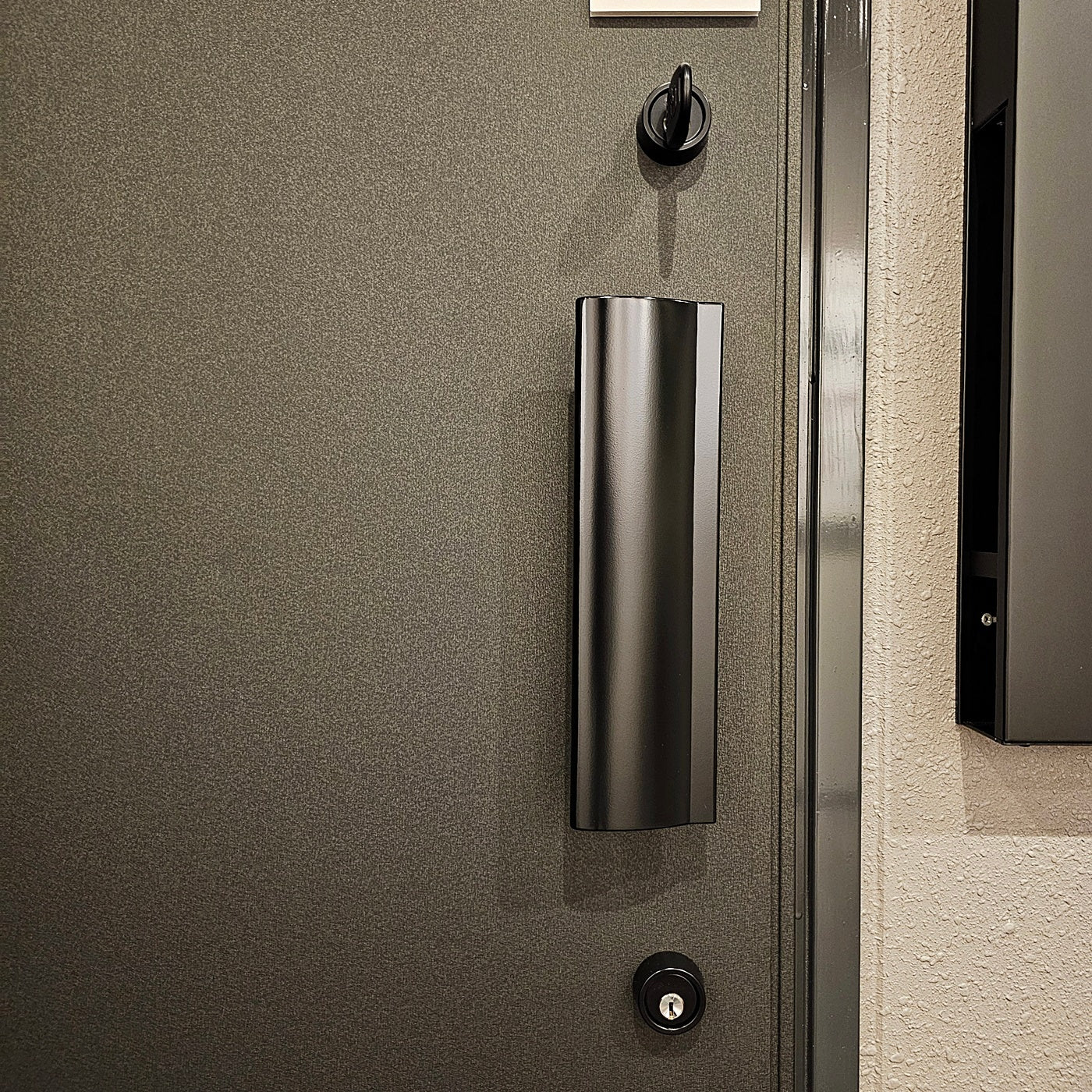 【SKG01】日本フネン製 枠付き 玄関ドア 左吊 鍵1本 インターホン子機親機セット