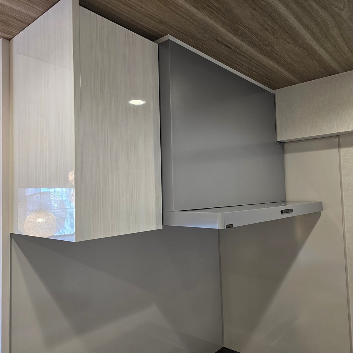 【PRO01_1】タカラスタンダード ペニンシュラ型 システムキッチン＋カップボードセット 左シンク 間口2740