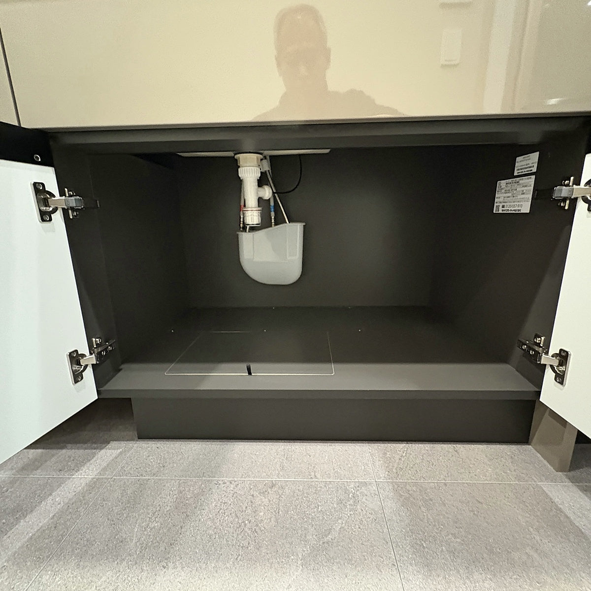 【RAR03】高級品 タカラスタンダード ハイグレード洗面化粧台 アンダーカウンターボウル 三面鏡キャビネット トールユニット モデルルーム展示