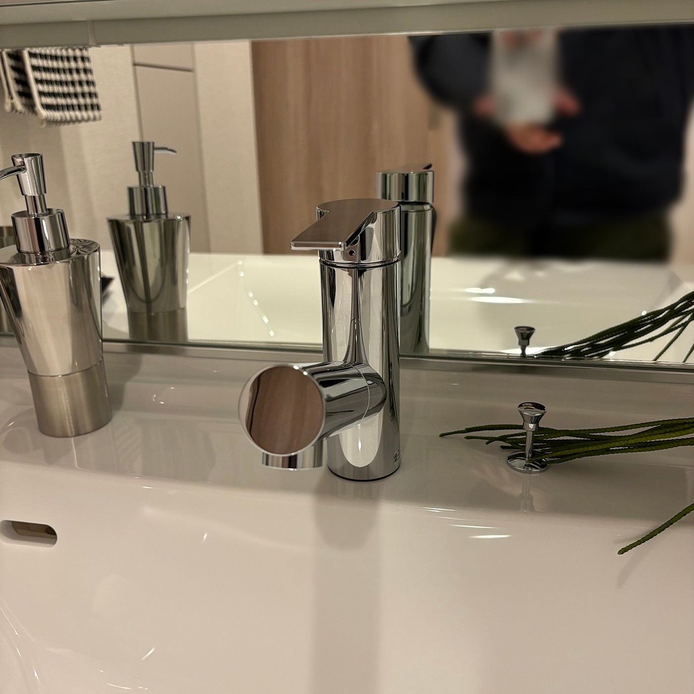 【OSA03】タカラスタンダード製 ミラーキャビネット付き洗面化粧台/三面鏡/W1200/モデルルーム展示設置品