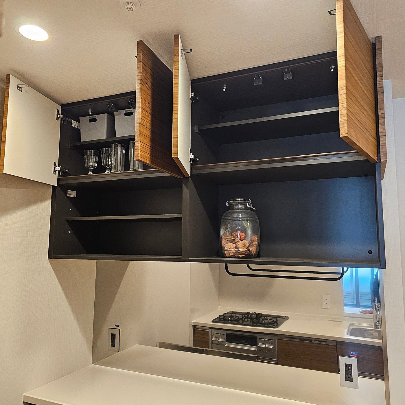 PFK16】タカラスタンダード製 カップボード 食器棚 キッチン収納