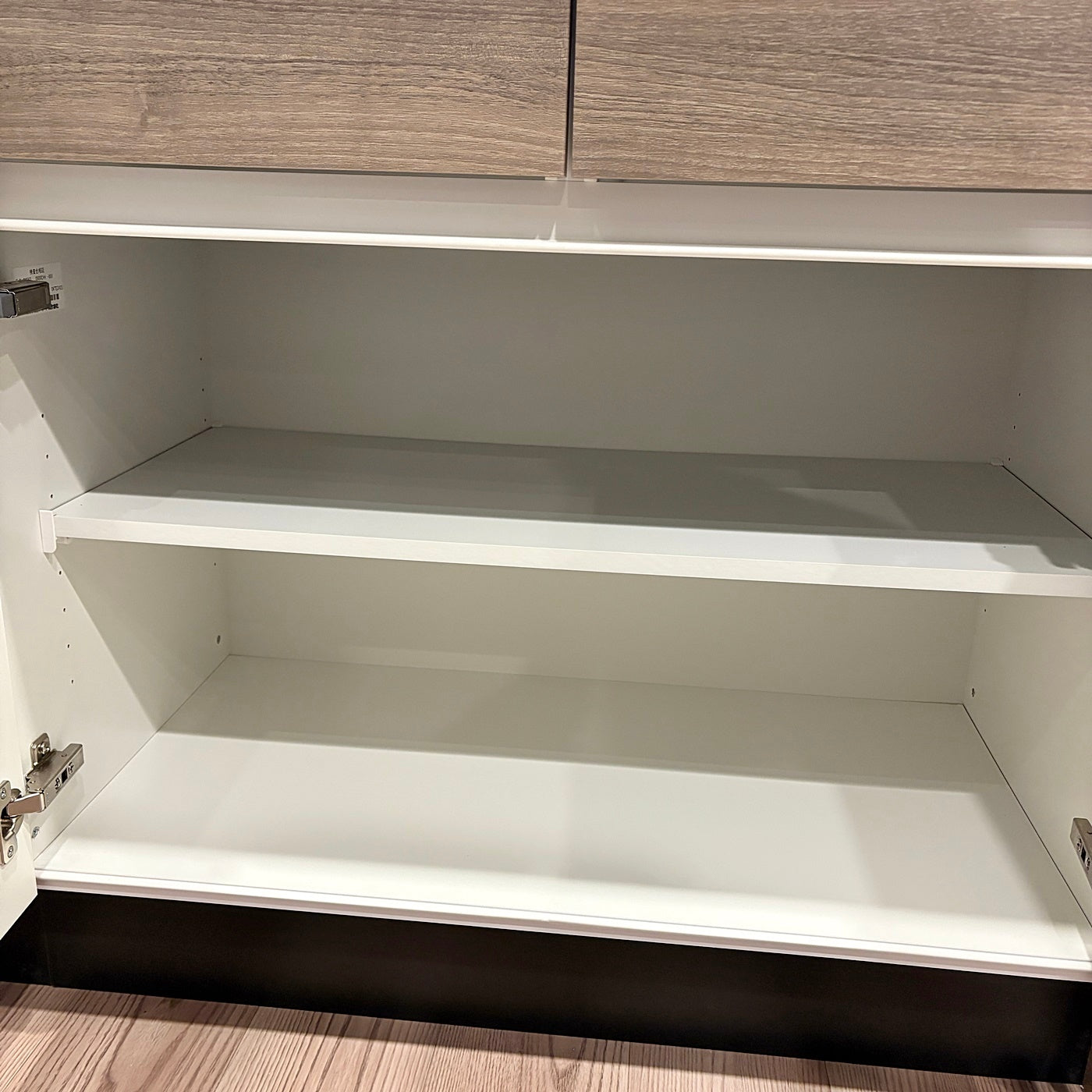 【ROK02】タカラスタンダード製 カップボード