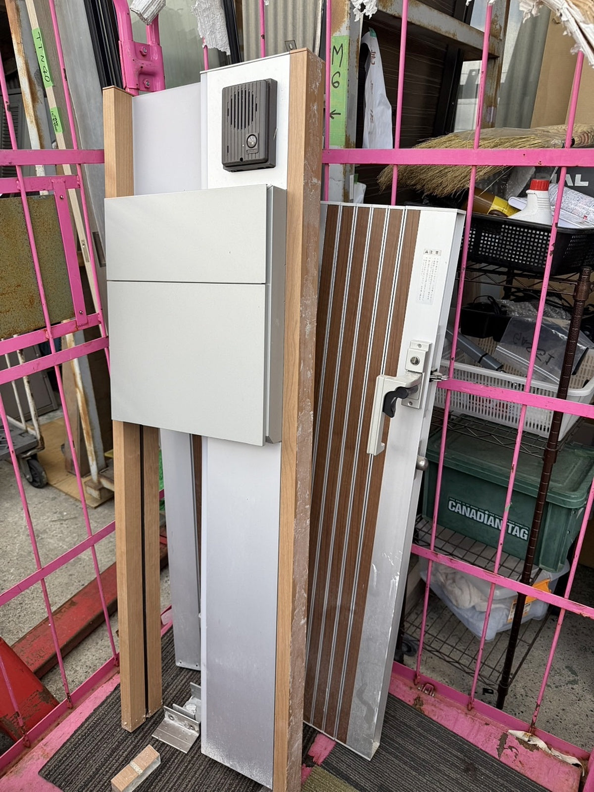 【FHH32】LIXIL ファンクションユニット ウィルモダン＋アーキシャット/門扉 門柱/プッシュ錠付きポスト