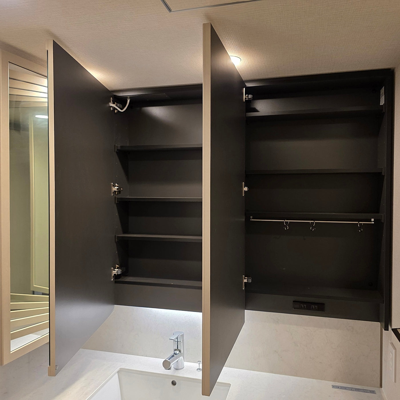 【GMU03】ミラーキャビネット付き 洗面化粧台 W1740