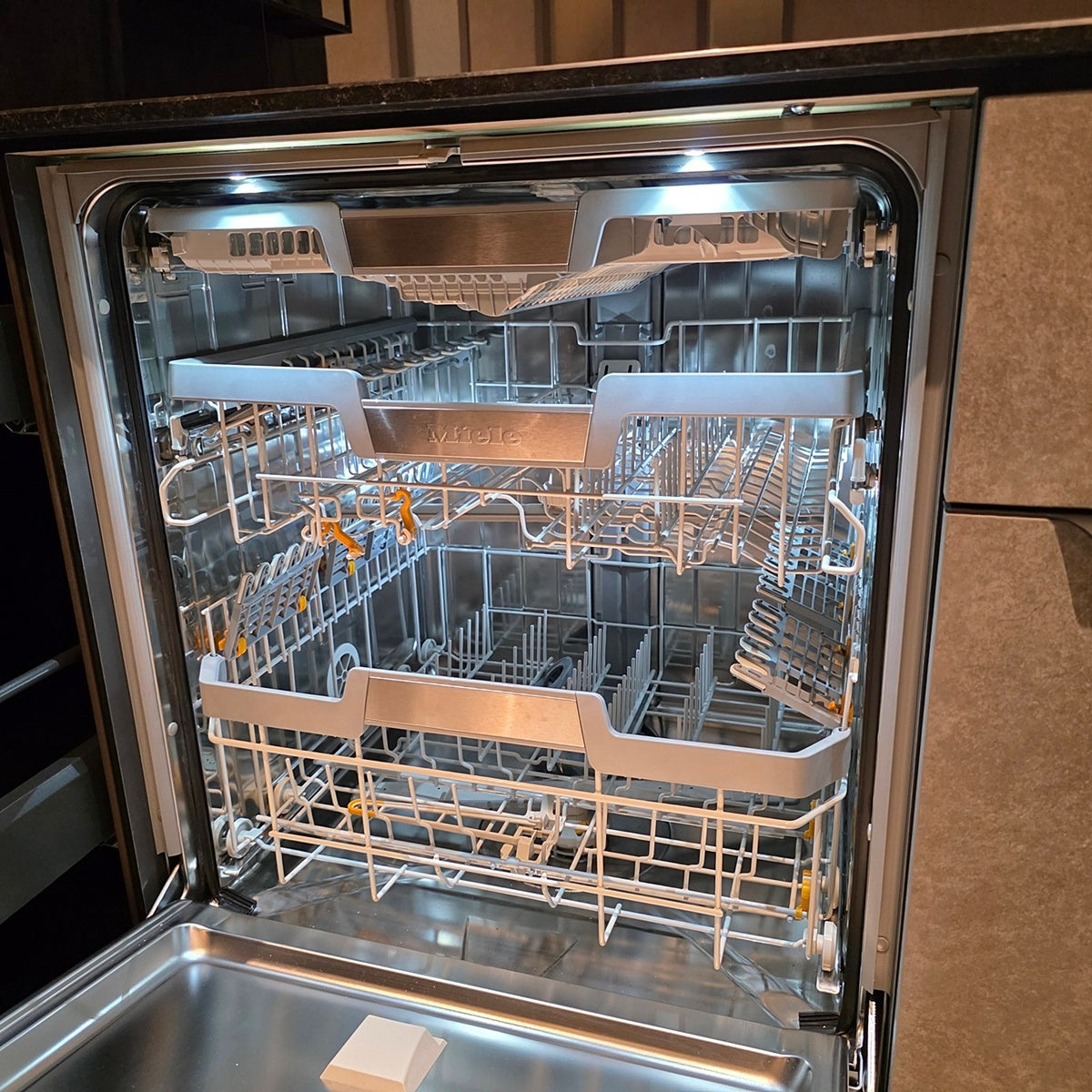 【GMU01】タカラスタンダード ペニンシュラ型 システムキッチン 右シンク 間口W2740