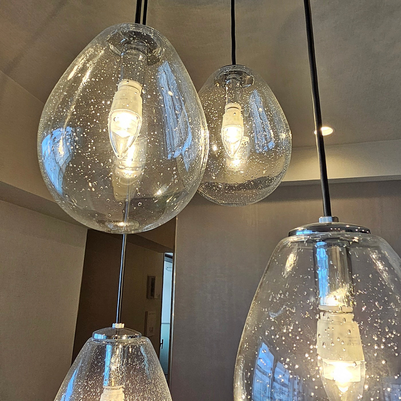 【PFK14】KOIZUMI製  しずく型 ペンダントライト 1個 AP47834L 通電済