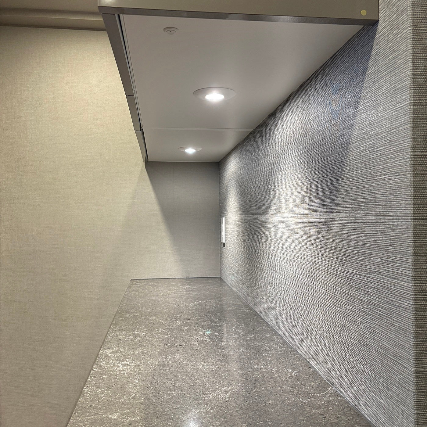 【ROK02】タカラスタンダード製 カップボード