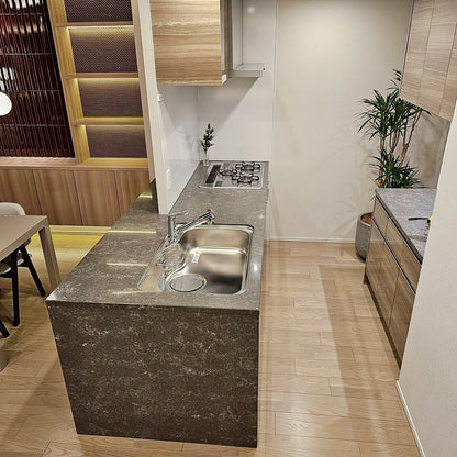 【SKG33】タカラスタンダード ペニンシュラ型(欠込み有) システムキッチン 左シンク 間口2430＋カップボード