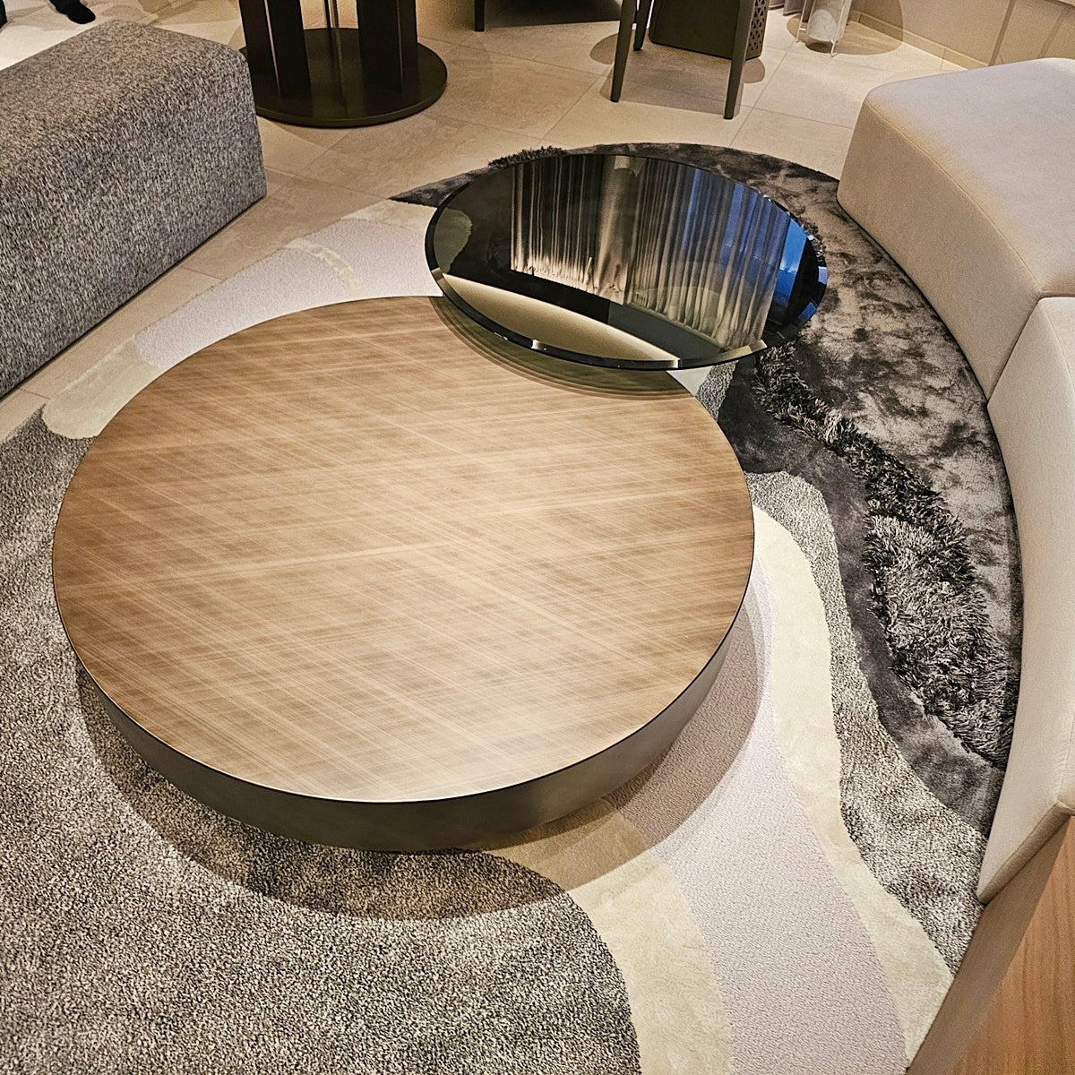 【KCN16】Cattelan Italia カッテランイタリア Arena Bond リビングテーブル