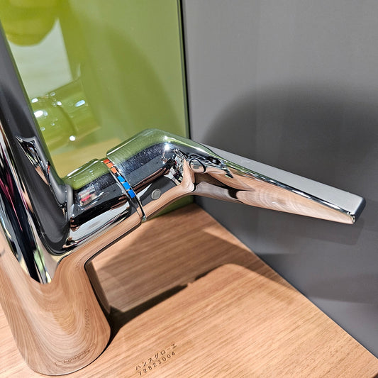 【TCC18】Hansgrohe ハンスグローエ シングルレバーキッチン混合水栓 タリスセレクトM51 セレクト 引出式 ハイスパウト 300（シャワー切替） 72823004
