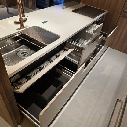 【STF03】タカラスタンダード ペニンシュラ型 高級 システムキッチン＋カップボードセット 左シンク キッチン間口2720 カップボード間口2780