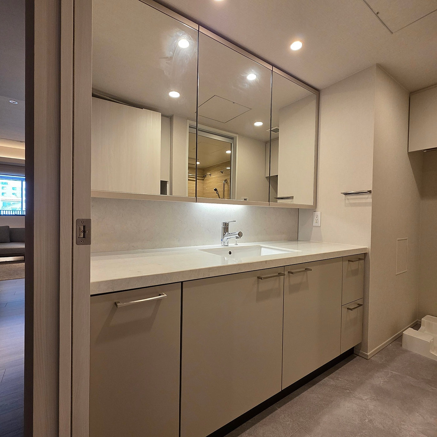 【GMU03】ミラーキャビネット付き 洗面化粧台 W1740