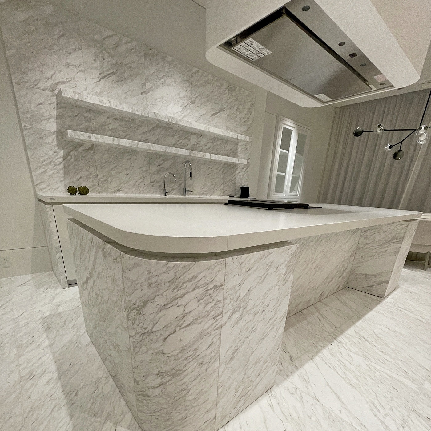 【TBC07】 SieMatic  高級 Ⅱ型(セパレート) システムキッチン シンク側間口2750 コンロ側間口W3413