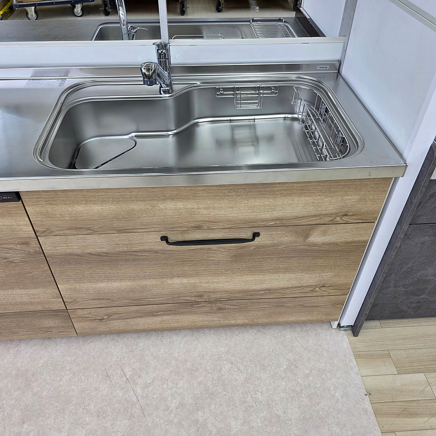 【Y13-2】クリナップ I型 システムキッチン 右シンク 間口2550