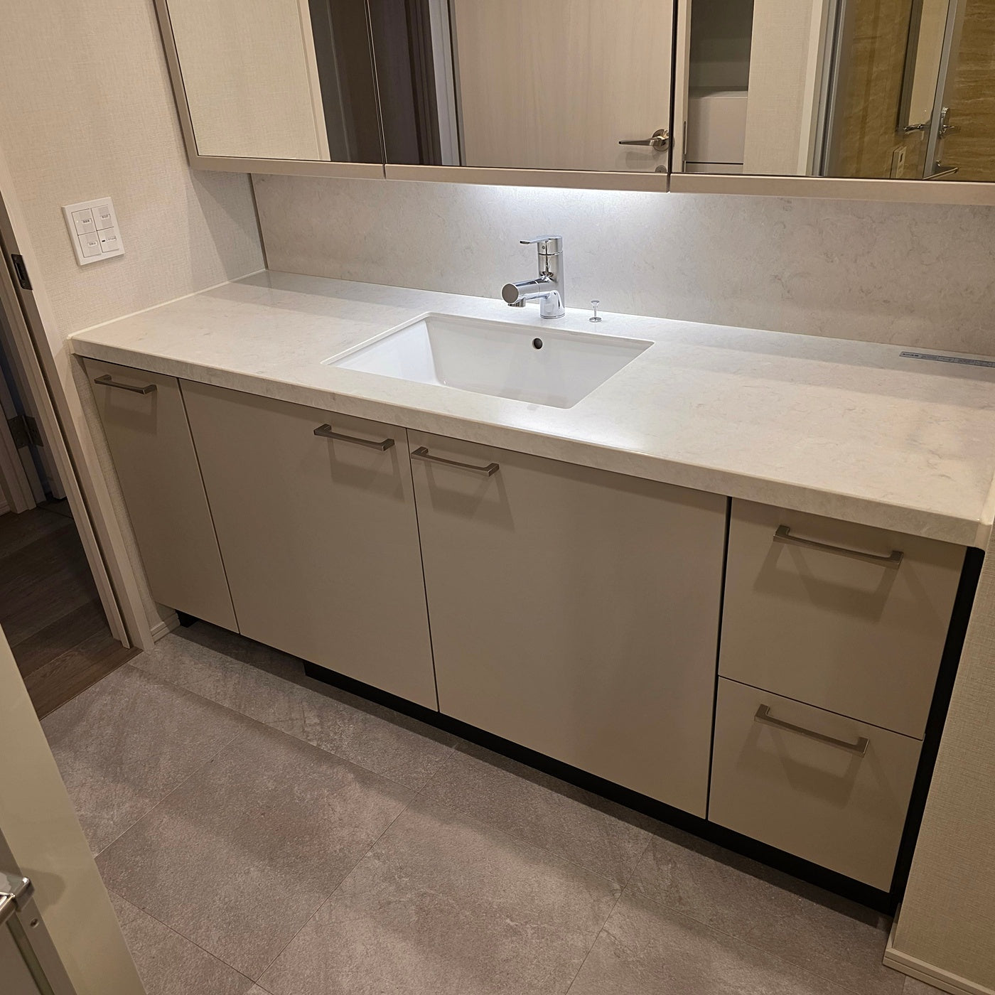 【GMU03】ミラーキャビネット付き 洗面化粧台 W1740