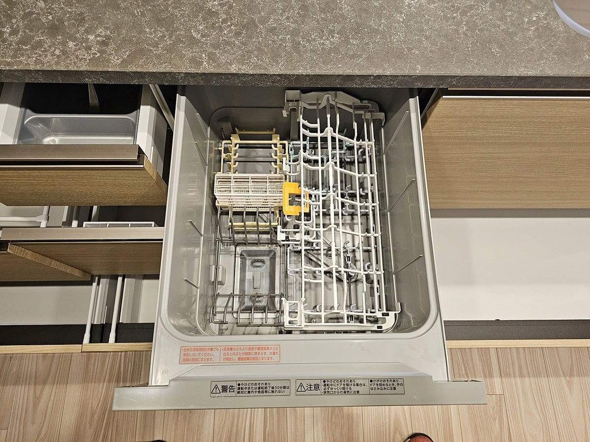 【12-5RRNA】タカラスタンダード ペニンシュラ型(欠込み有) システムキッチン＋カップボードセット 右シンク キッチン間口2585