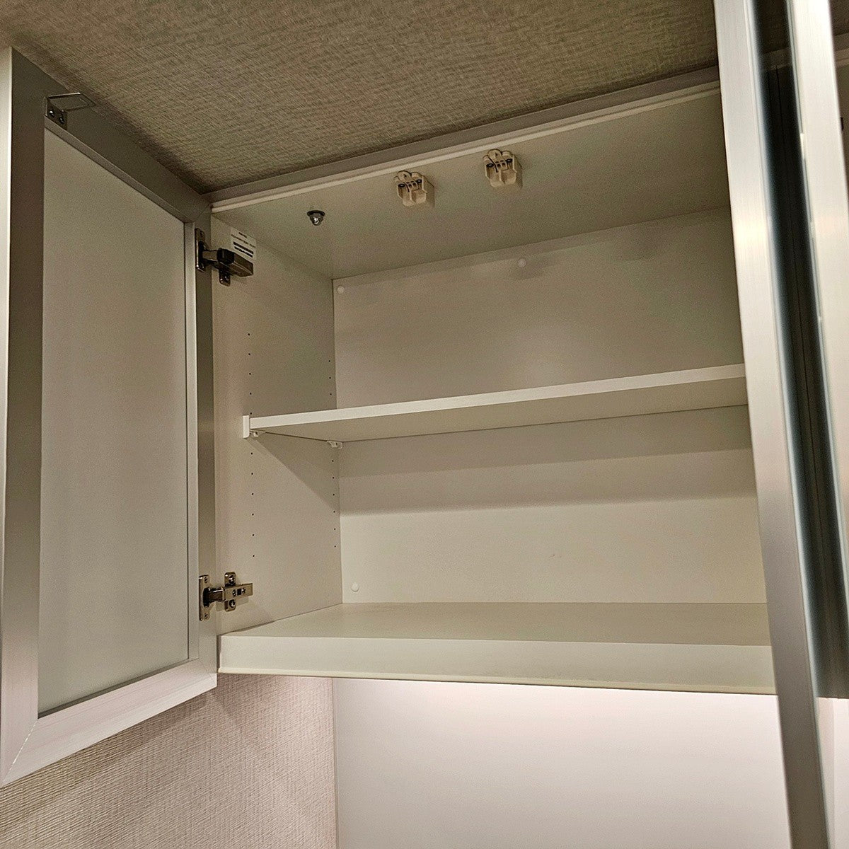 チェブ　確認用　カップボード　下部分 LIXIL | キッチン | ノクト | キッチンパーツ | 周辺収納（カップ