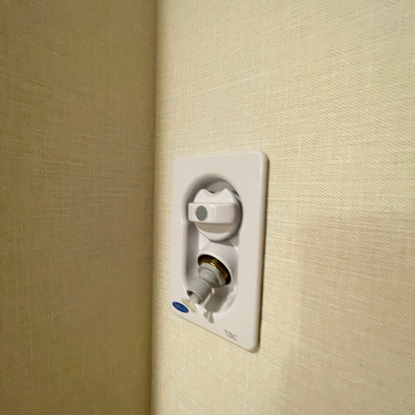 【SCK19】 TBC製 単水栓 洗濯機用コンセント