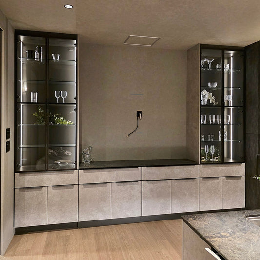 【GMU02】タカラスタンダード 高級 カップボード 食器棚 飾り棚 W2420